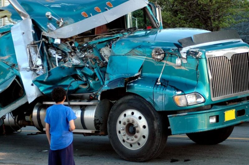 Hiring a Truck Accident Lawyer